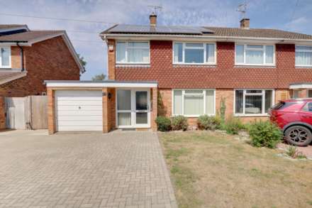 Orchard Avenue, Sonning Common, Image 24
