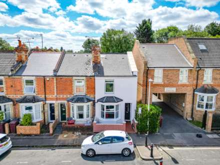 Queens Road, Caversham