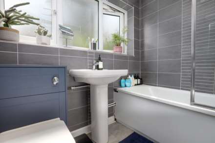 Queens Road, Caversham, Image 11