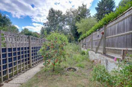 Queens Road, Caversham, Image 19