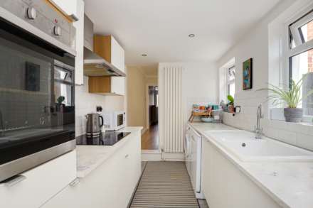 Queens Road, Caversham, Image 3