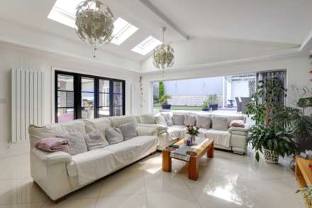 Brill Close, Reading, Image 4