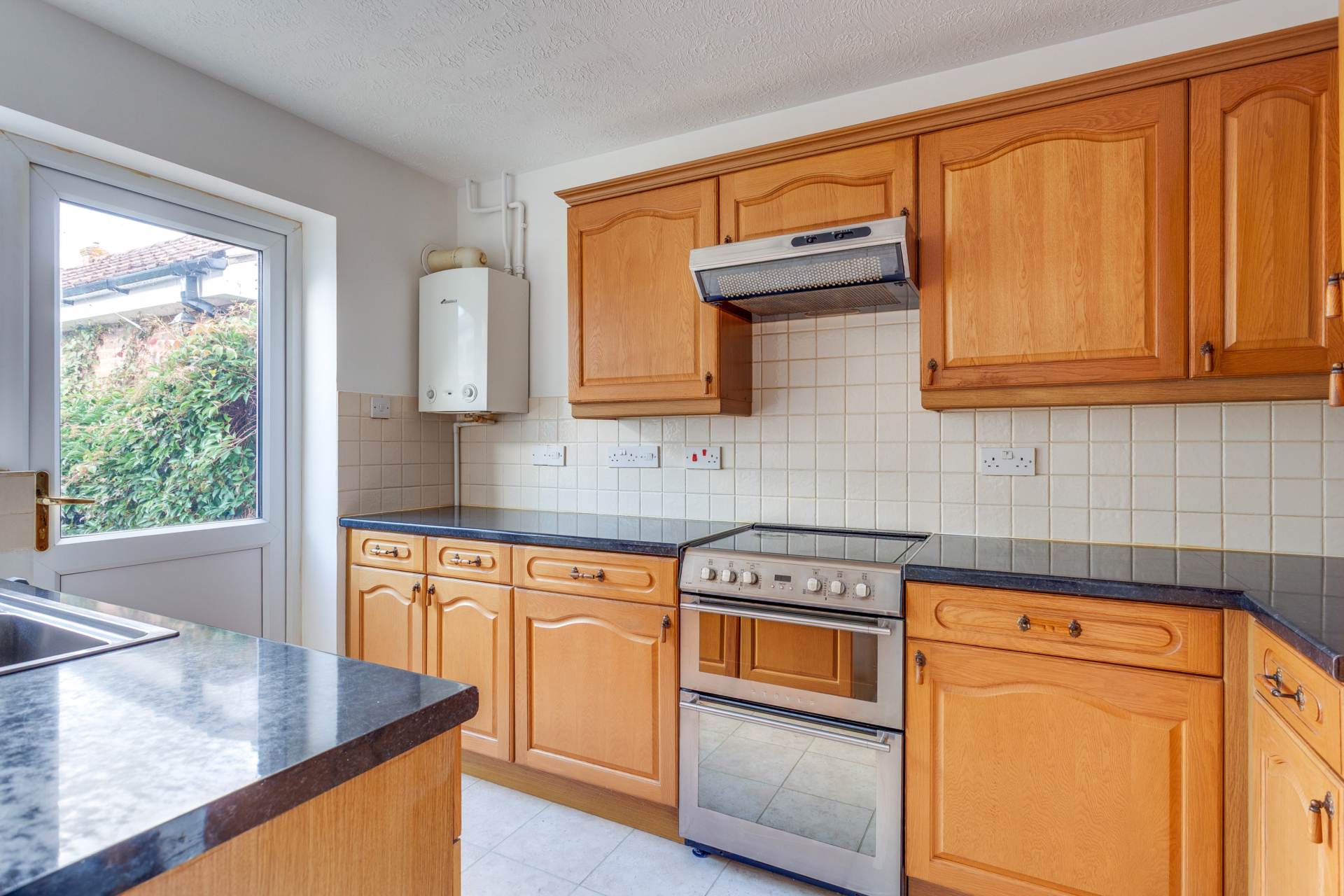 Sedgefield Close, Sonning Common, South Oxfordshire, Image 5