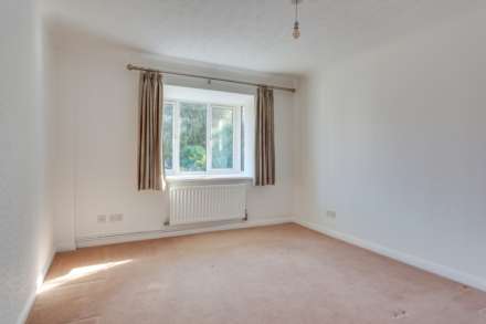 Sedgefield Close, Sonning Common, South Oxfordshire, Image 11
