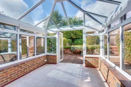 Sedgefield Close, Sonning Common, South Oxfordshire, Image 4