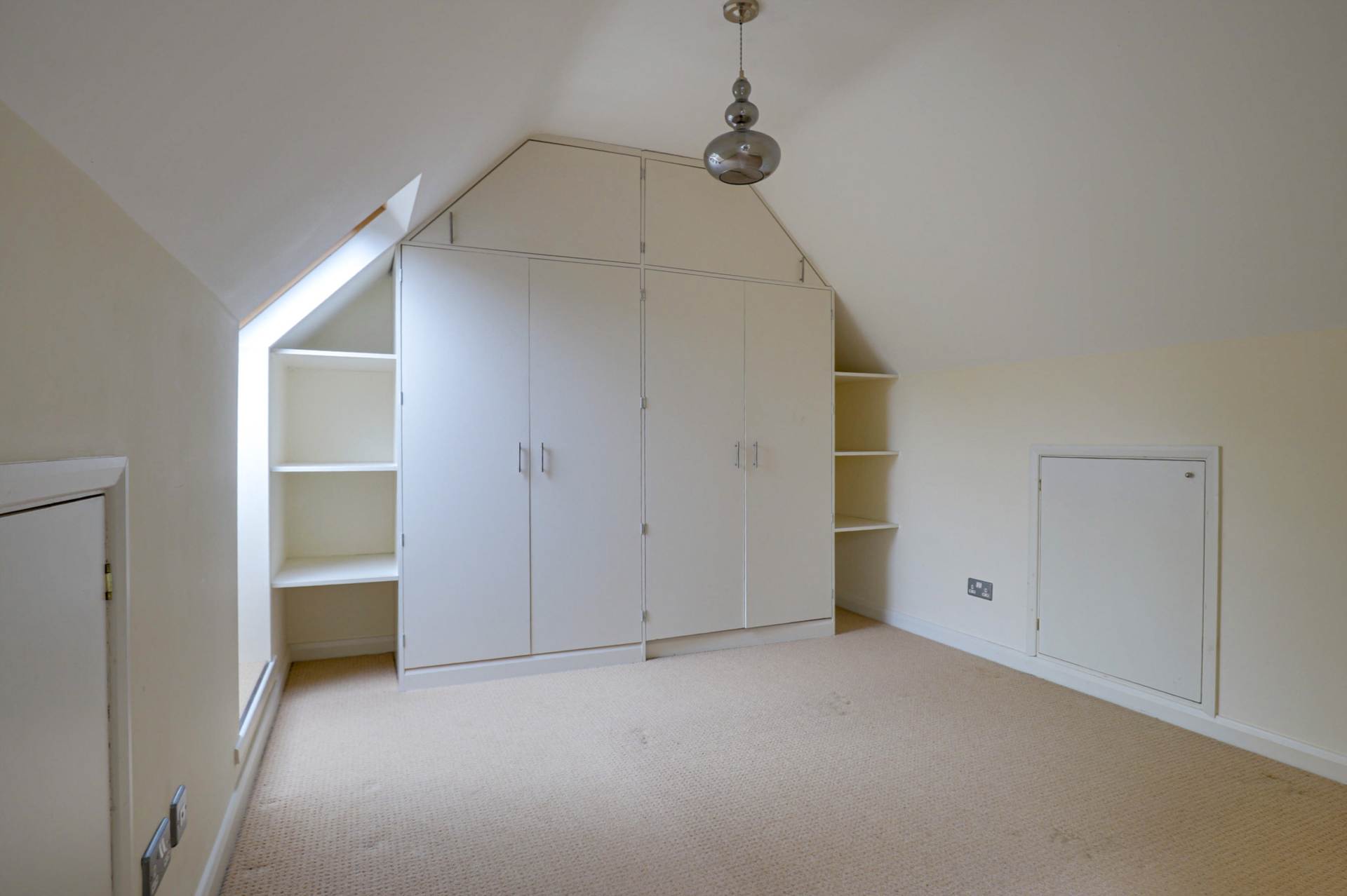 Kidmore End Road, Emmer Green, Reading, Image 13