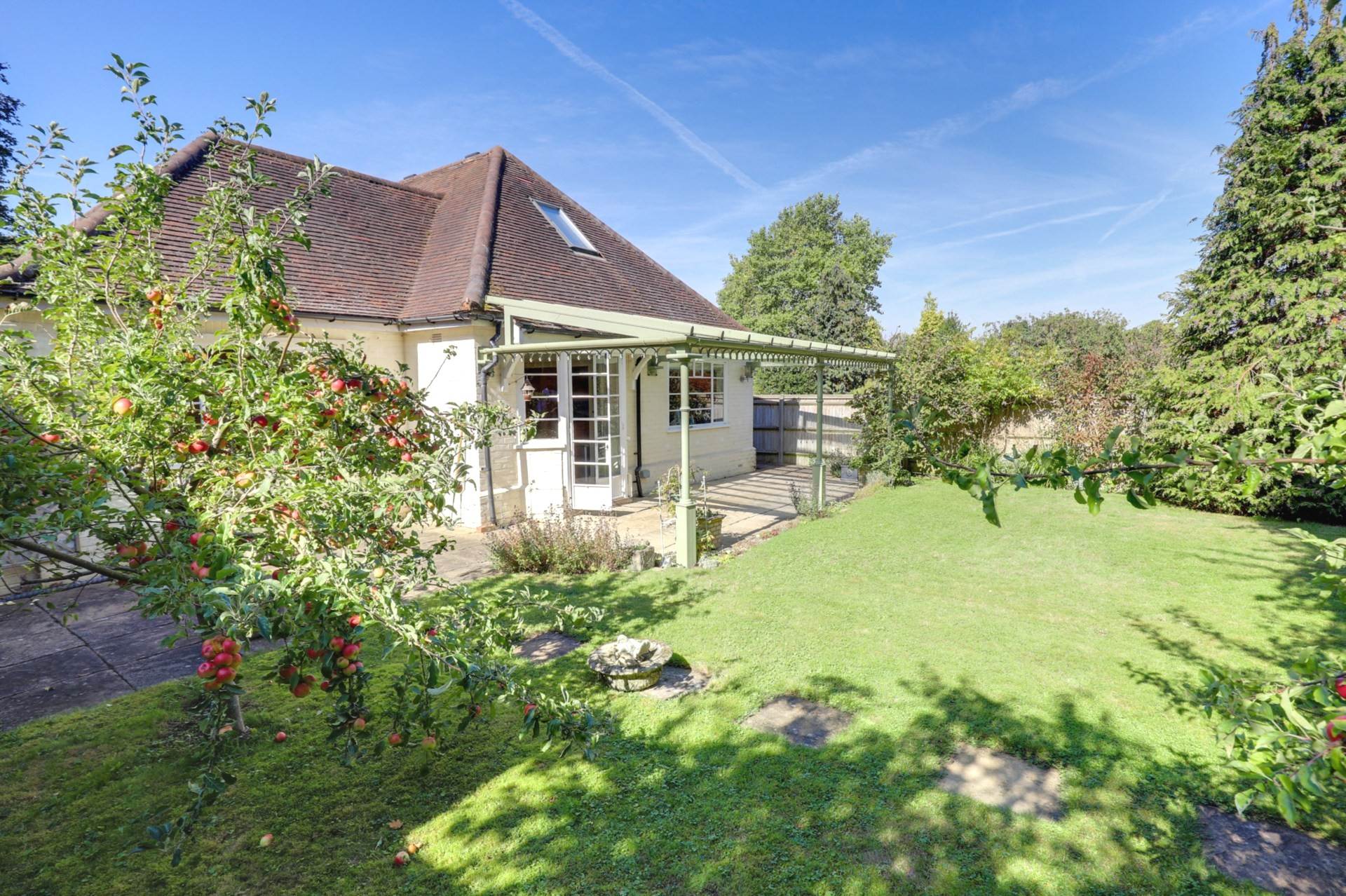 Kidmore End Road, Emmer Green, Reading, Image 22
