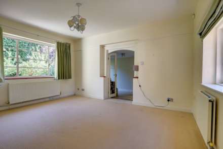 Kidmore End Road, Emmer Green, Reading, Image 10