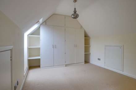 Kidmore End Road, Emmer Green, Reading, Image 13