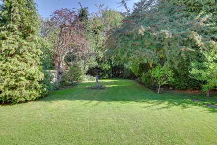 Kidmore End Road, Emmer Green, Reading, Image 23