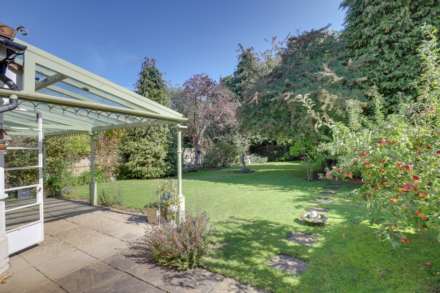 Kidmore End Road, Emmer Green, Reading, Image 3