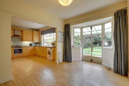 Kidmore End Road, Emmer Green, Reading, Image 5