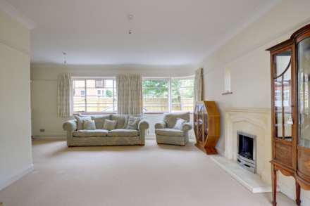 Kidmore End Road, Emmer Green, Reading, Image 7