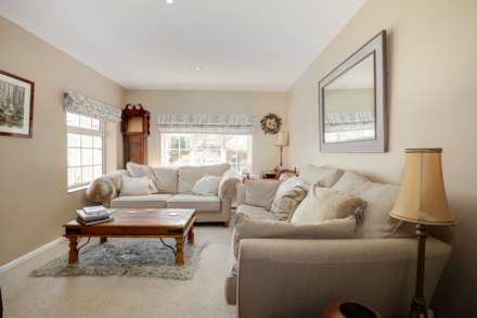 Chiltern Bank, Peppard Common, Henley-on-Thames, South Oxfordshire, Image 4