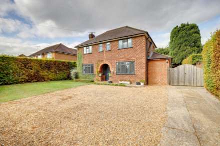 Fernbrook Road, Caversham Heights, Reading