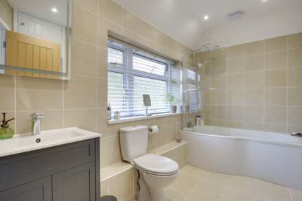Fernbrook Road, Caversham Heights, Reading, Image 19