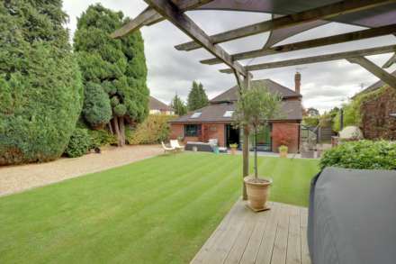Fernbrook Road, Caversham Heights, Reading, Image 23