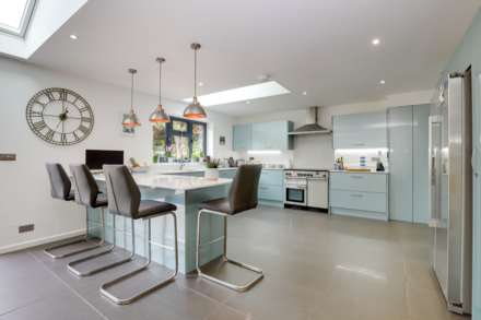 Fernbrook Road, Caversham Heights, Reading, Image 5