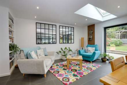 Fernbrook Road, Caversham Heights, Reading, Image 8