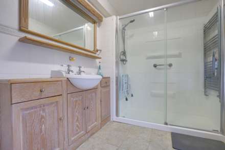 Kidmore Road, Caversham, Image 21