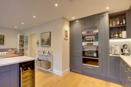 Shiplake Bottom, Peppard Common, Henley-on-Thames, South Oxfordshire, Image 7