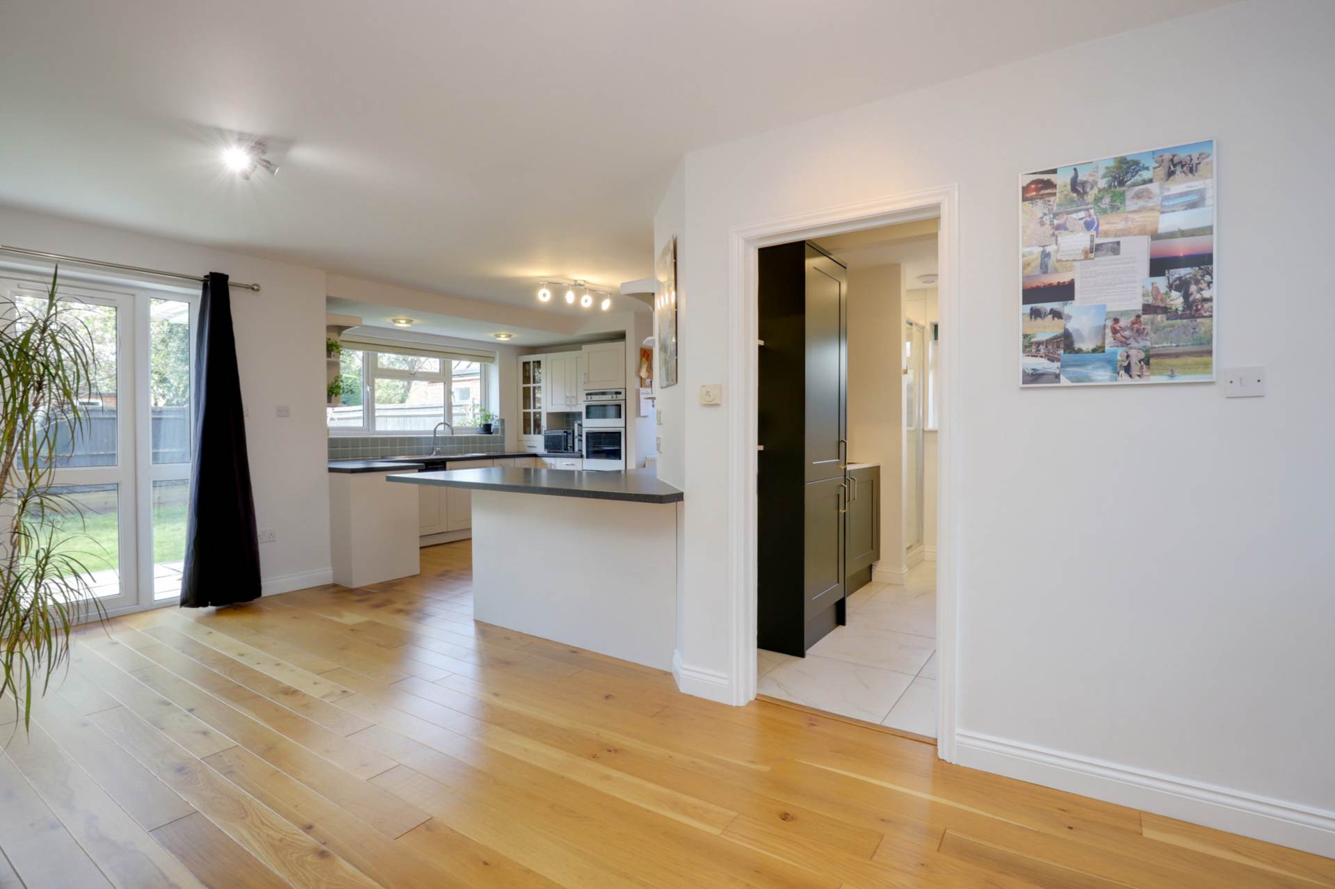 Ilkley Road, Reading, Image 19