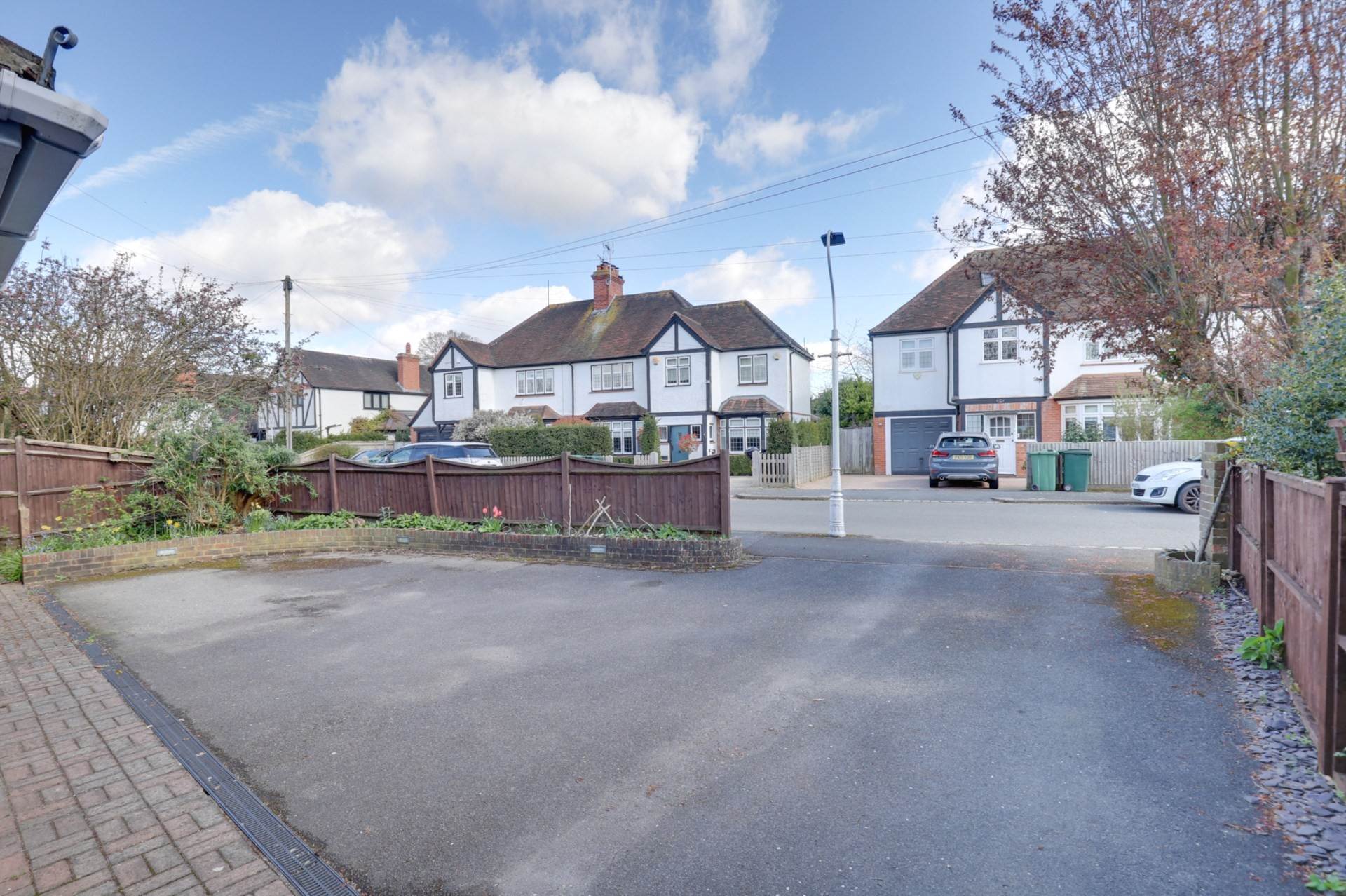 Ilkley Road, Reading, Image 34