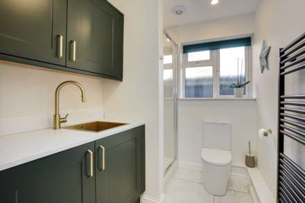 Ilkley Road, Reading, Image 20