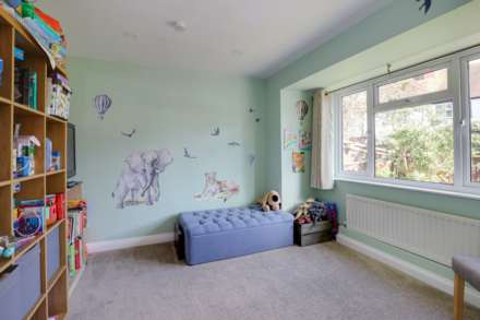 Ilkley Road, Reading, Image 23