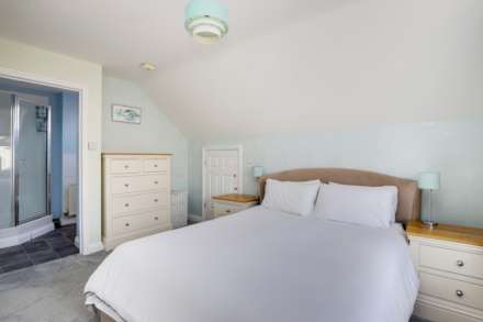 Ilkley Road, Reading, Image 25