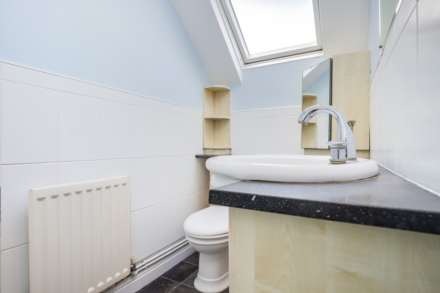 Ilkley Road, Reading, Image 27