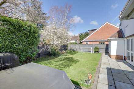 Ilkley Road, Reading, Image 33