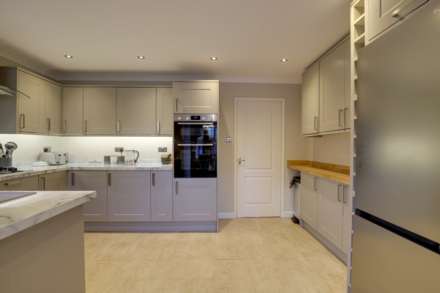 Orchard Grove, Caversham, Image 14