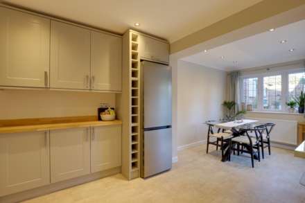 Orchard Grove, Caversham, Image 15