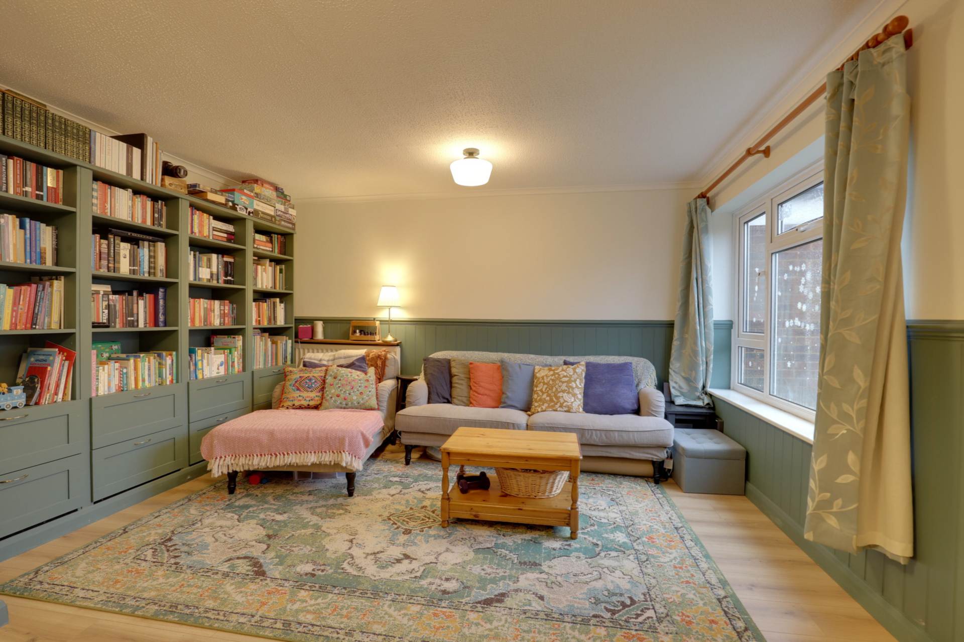 Alston Walk, Caversham, Image 12