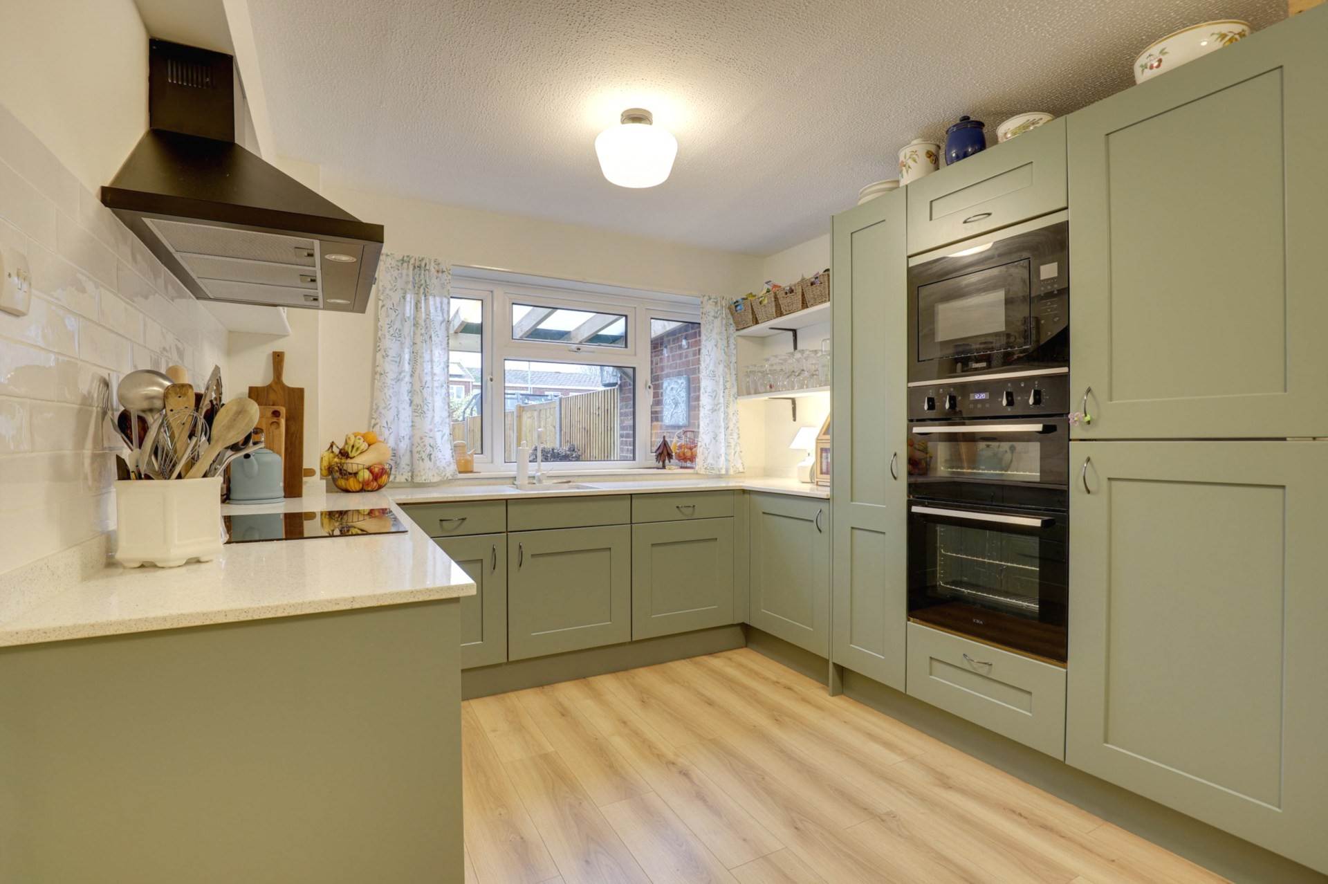 Alston Walk, Caversham, Image 3