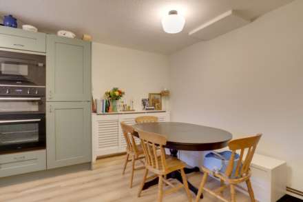 Alston Walk, Caversham, Image 10