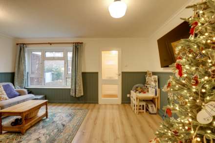 Alston Walk, Caversham, Image 13