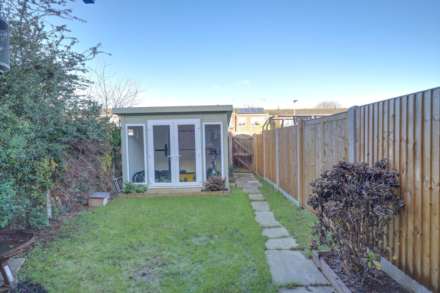 Alston Walk, Caversham, Image 18