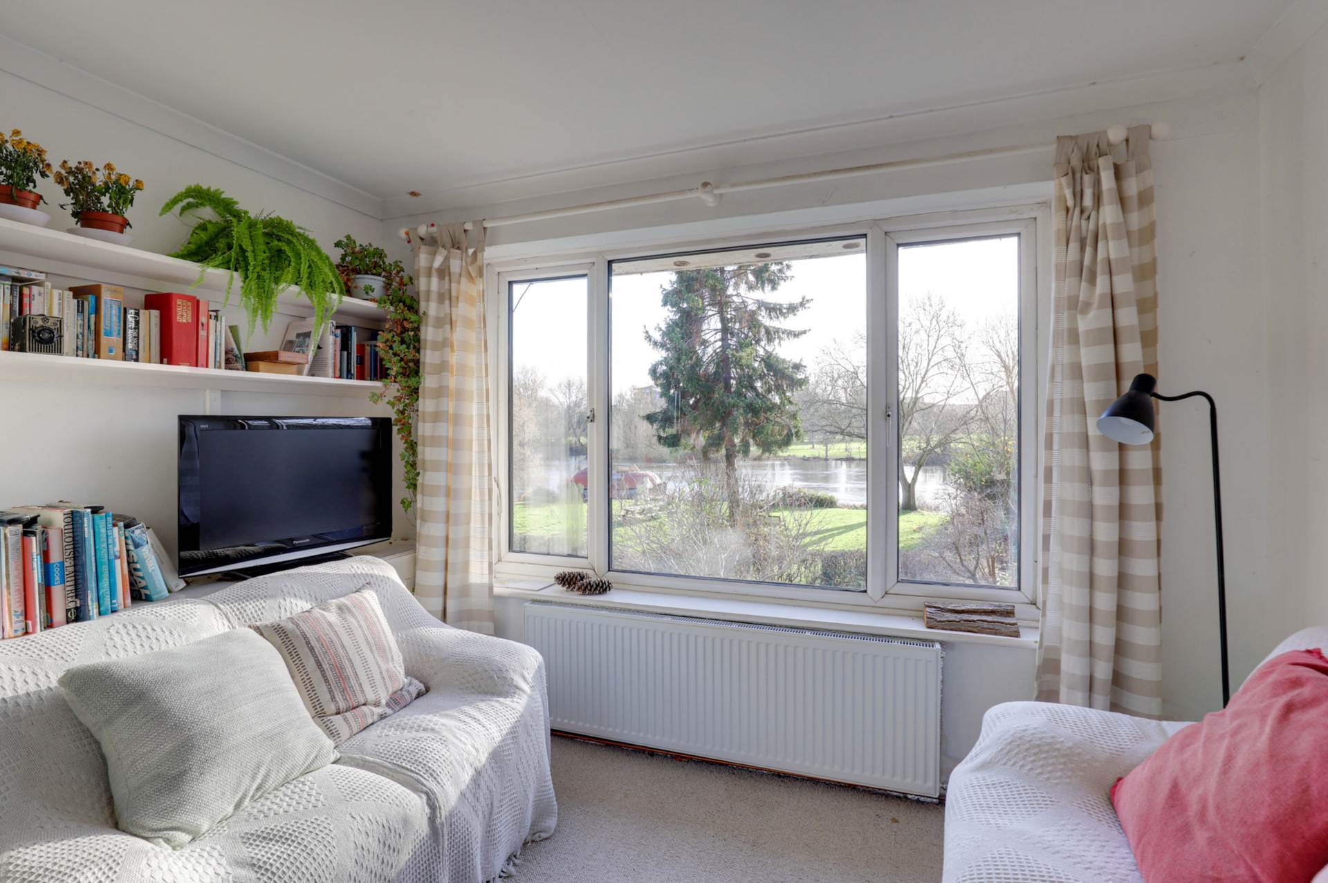 Mill Green, Caversham, Image 6