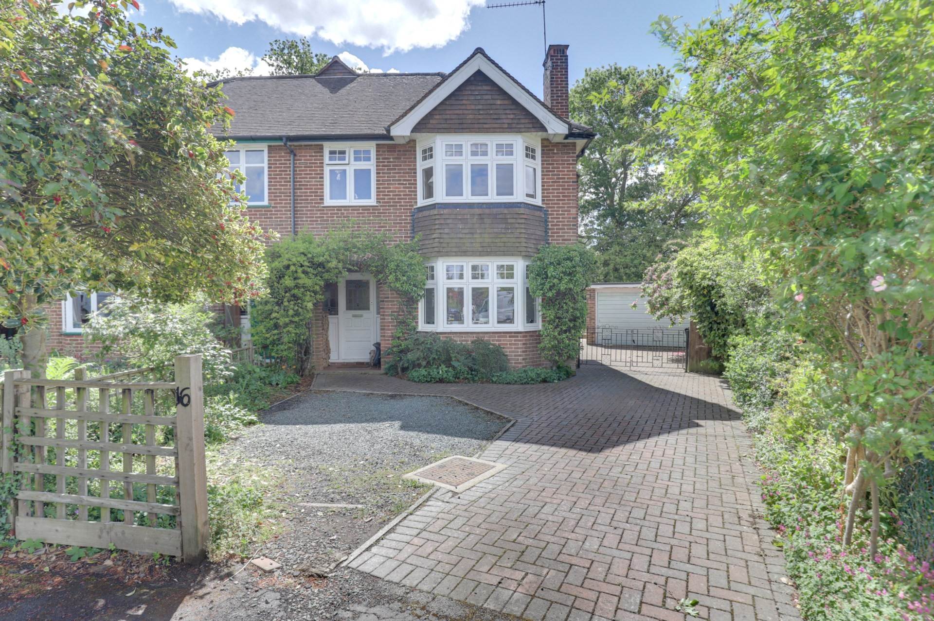 Burnham Rise, Emmer Green, Image 1