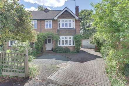 Burnham Rise, Emmer Green