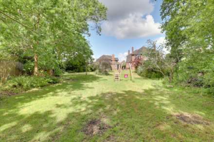 Burnham Rise, Emmer Green, Image 10