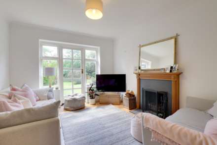 Burnham Rise, Emmer Green, Image 4