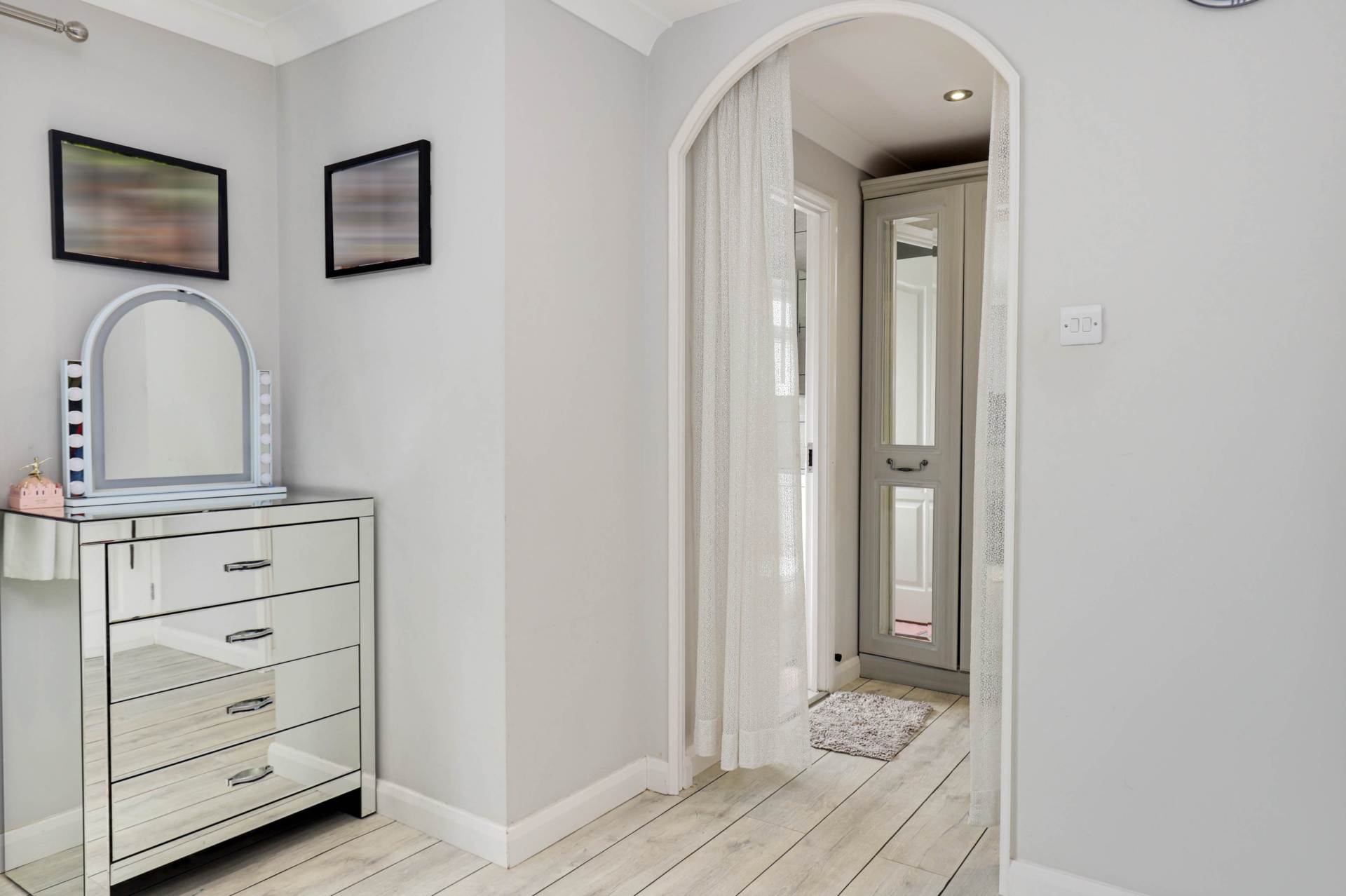 Conisboro Avenue, Caversham Heights, Image 15