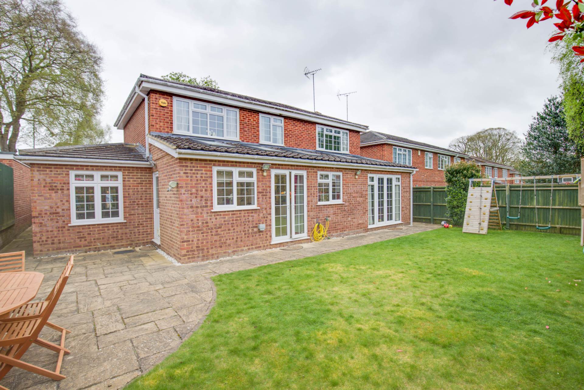 Conisboro Avenue, Caversham Heights, Image 9