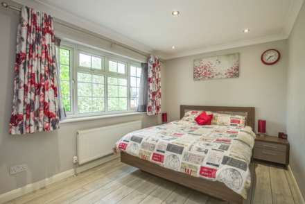 Conisboro Avenue, Caversham Heights, Image 8