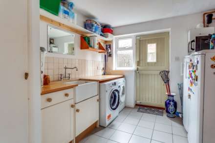 Grosvenor Road, Caversham, Image 14