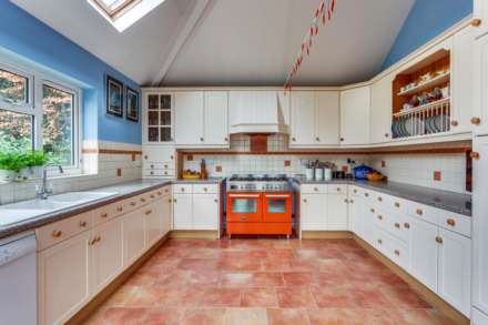 Grosvenor Road, Caversham, Image 17