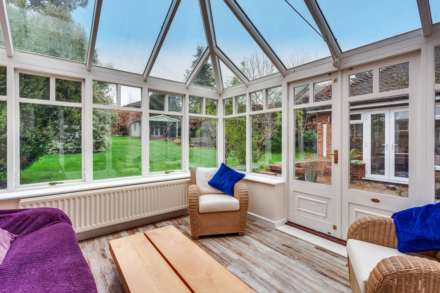 Grosvenor Road, Caversham, Image 4